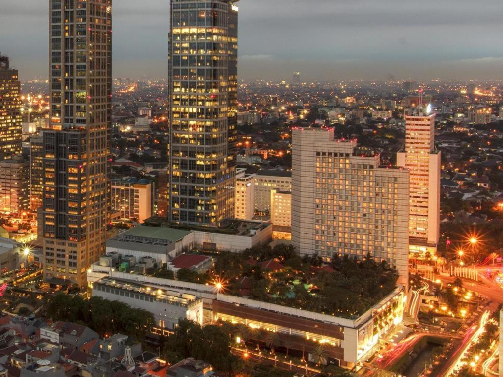 B Shaw Hotel Jakarta Exteriér fotografie